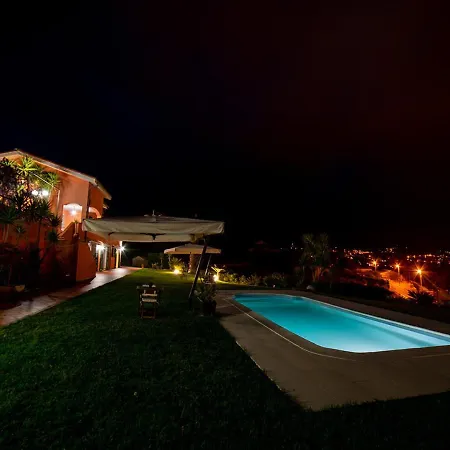 Villa Panorama Con Piscina By Wonderful Italy Вилла